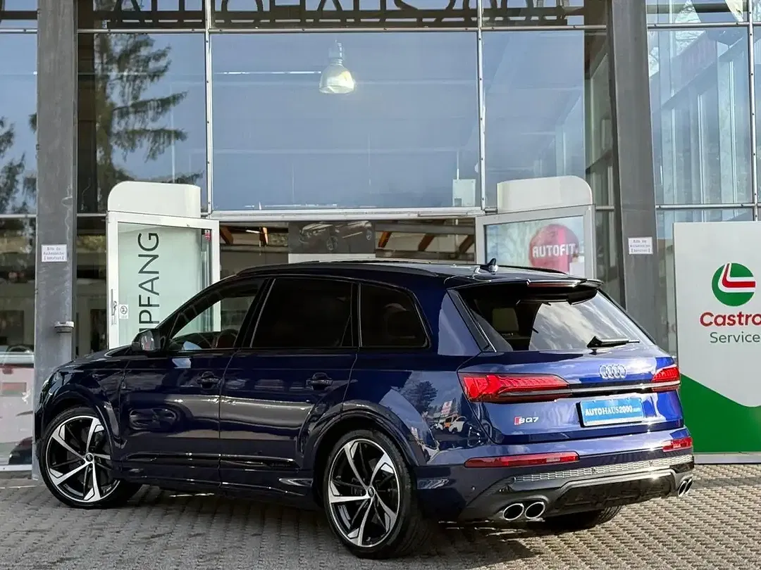 Audi SQ7 4.0 TFSI quattro competition plus - Thumbnail 9