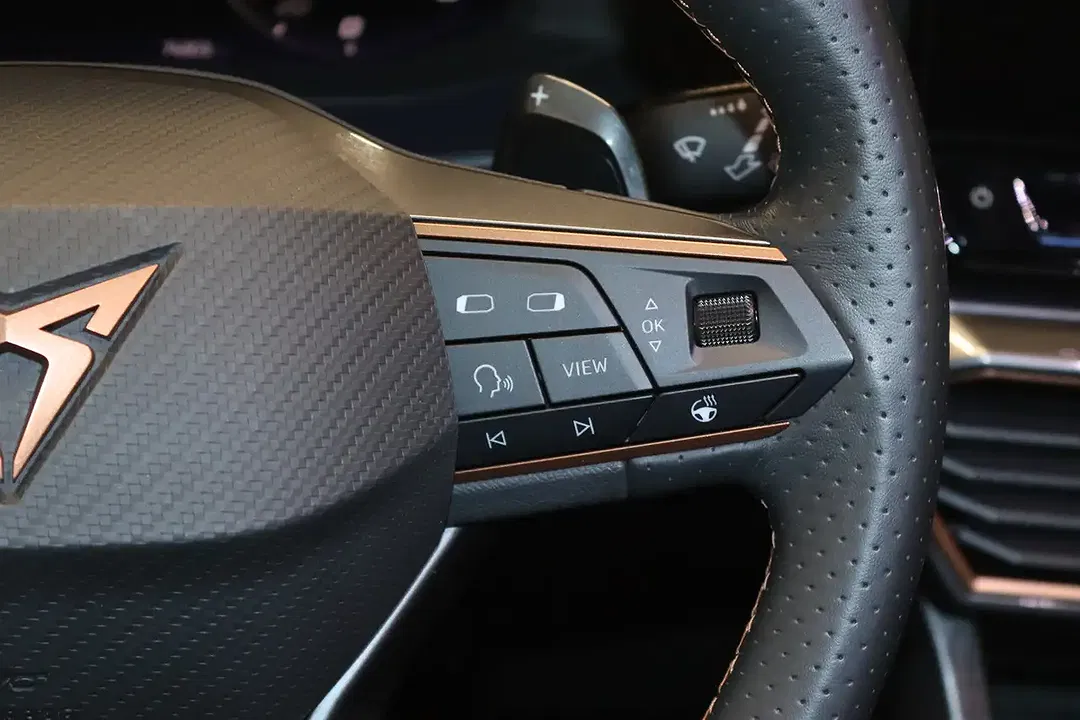 CUPRA Formentor PHEV - Thumbnail 14