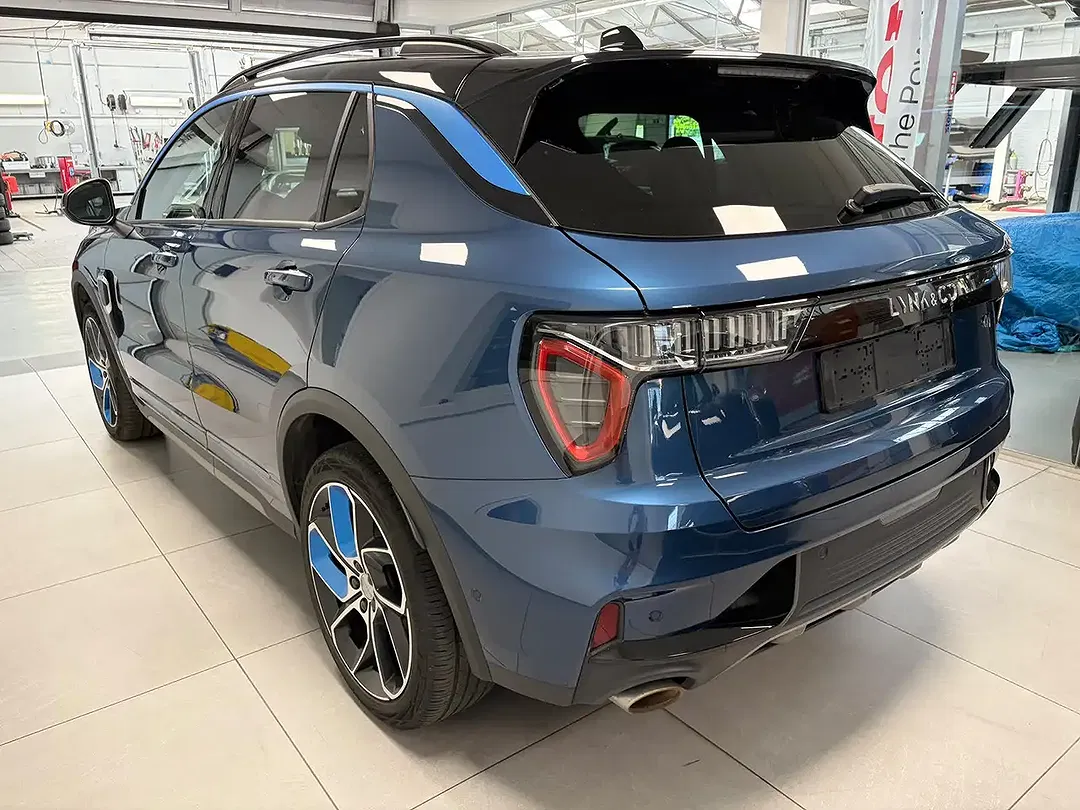 Lynk & Co 01 - foto 2