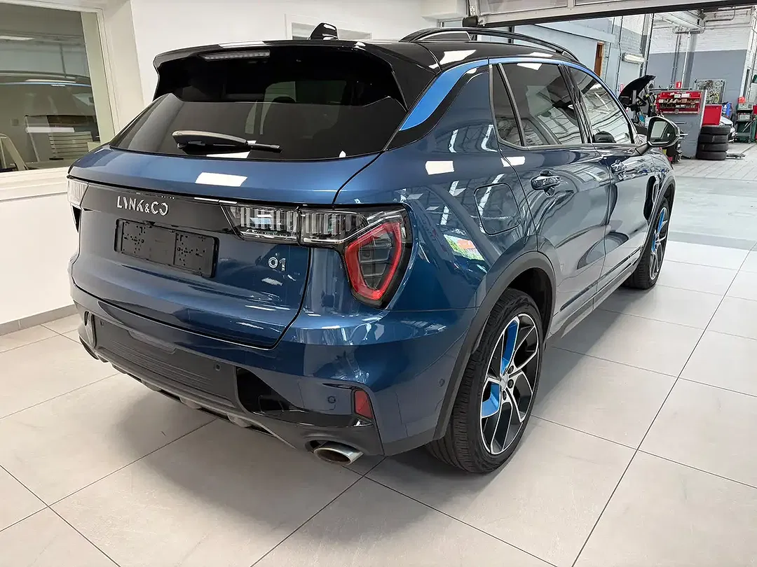Lynk & Co 01 - Thumbnail 6