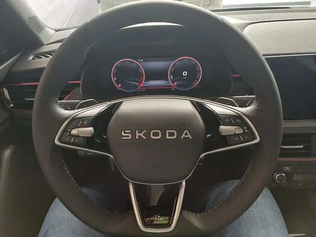 Skoda Kamiq 1.0 TSI DSG Monte Carlo - Thumbnail 7