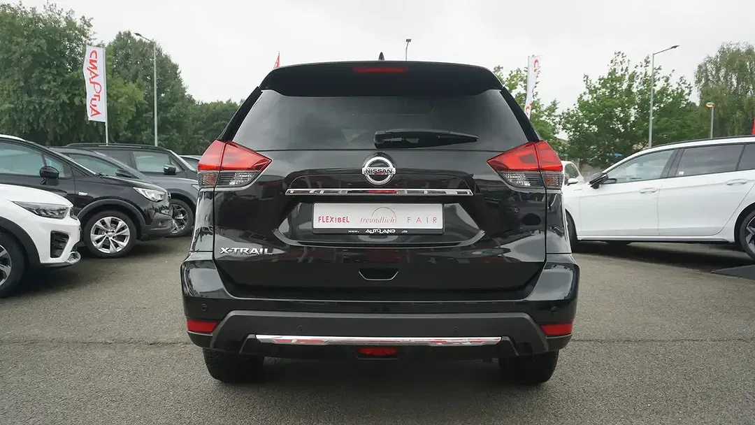 Nissan X-Trail Tekna - Thumbnail 5