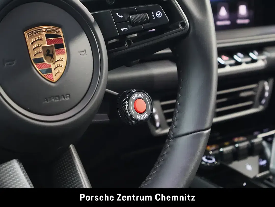 Porsche 911 EV Carrera GTS - Thumbnail 22