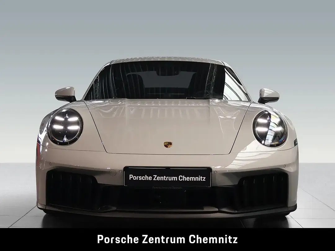 Porsche 911 EV Carrera GTS - Thumbnail 4
