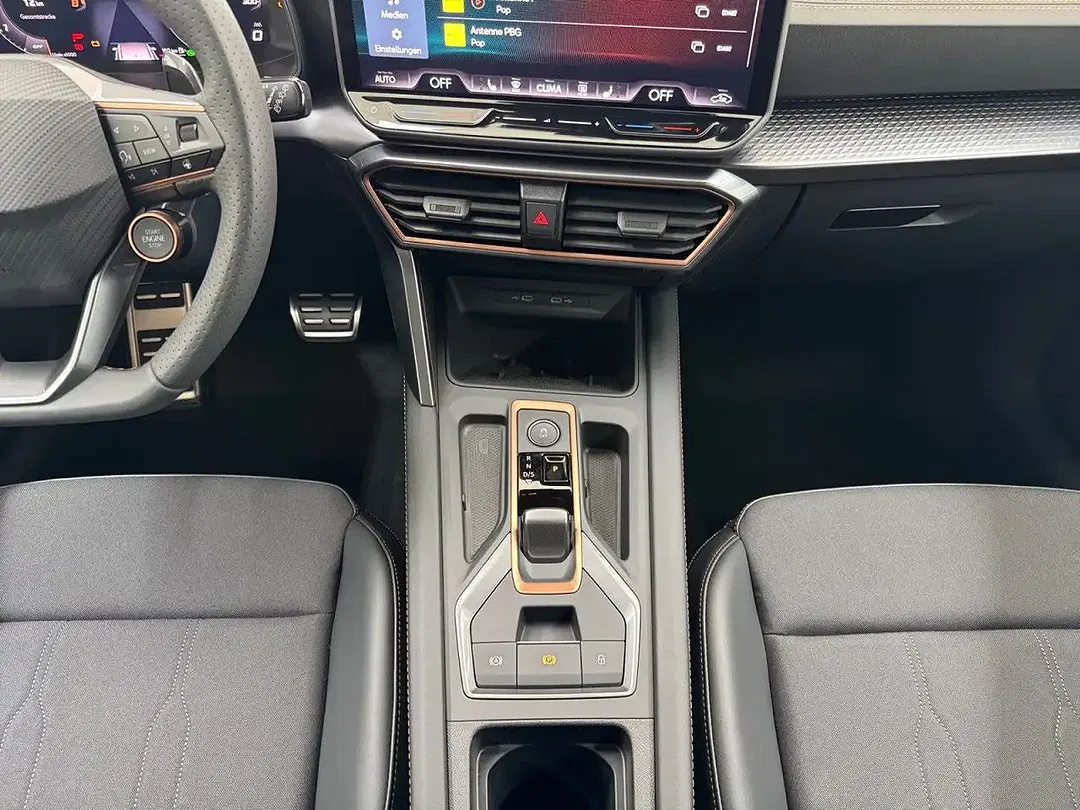 CUPRA Leon 2.0 TSI DSG 4Drive Sportstourer - Thumbnail 8