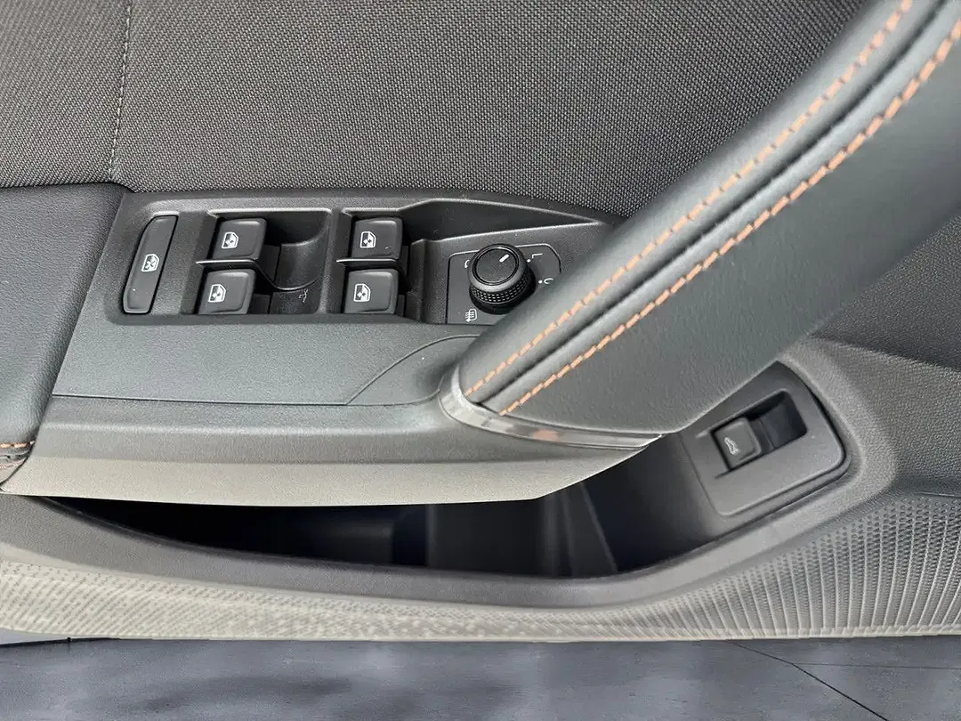 CUPRA Leon 2.0 TSI DSG 4Drive Sportstourer - Thumbnail 11