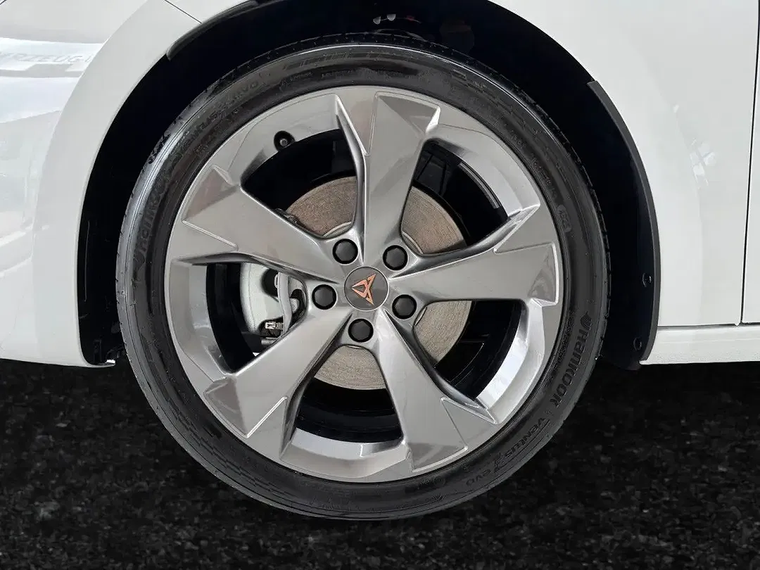 CUPRA Leon 2.0 TSI DSG 4Drive Sportstourer - Thumbnail 13