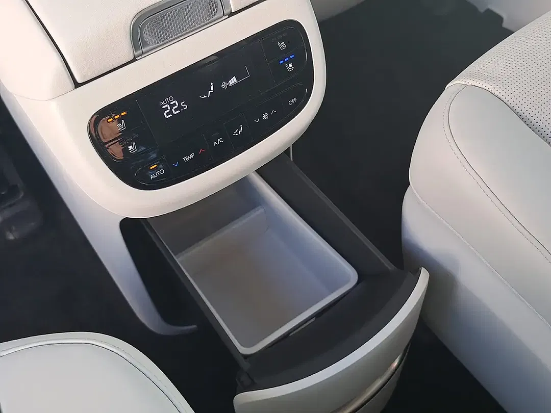 Hyundai IONIQ 9 UNIQ - foto 14