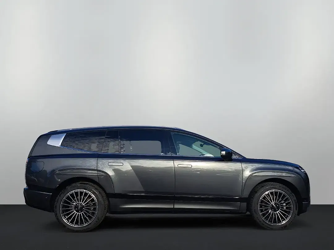Hyundai IONIQ 9 UNIQ - Thumbnail 5