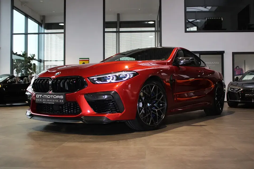 BMW M8 Competition Coupe - foto 1