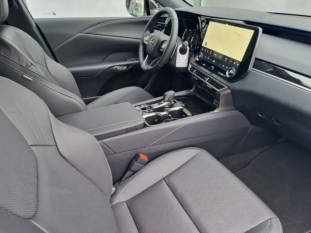 Lexus RX 450h E-FOUR F SPORT Design - Thumbnail 8