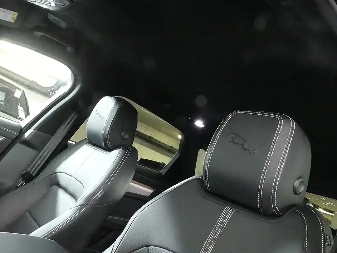 Jaguar I-Pace EV 4x4 Edition - Thumbnail 13