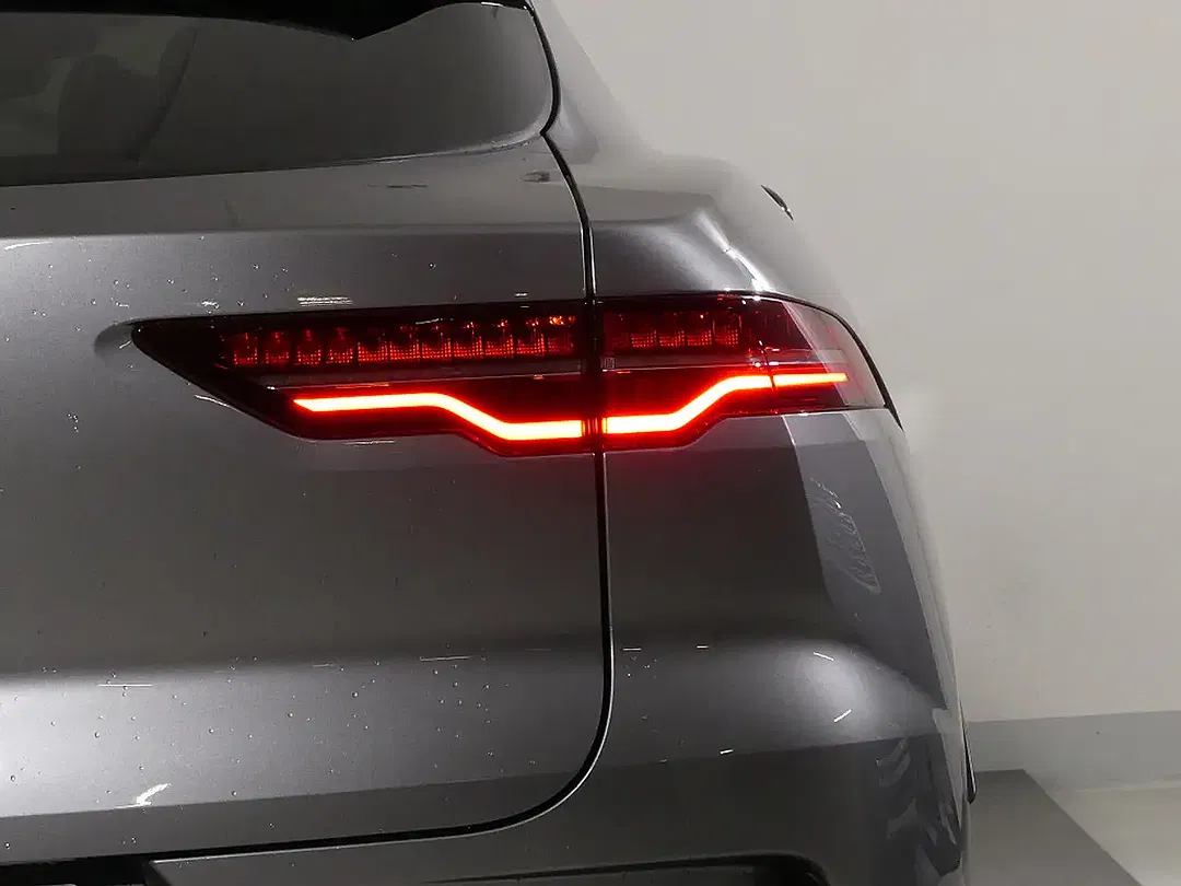 Jaguar I-Pace EV 4x4 Edition - Thumbnail 9