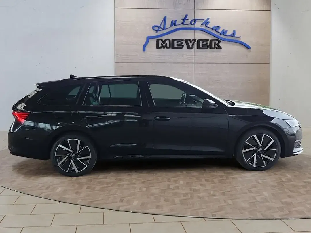 Skoda Octavia 1.5 TSI MHEV Combi Sportline - Thumbnail 10