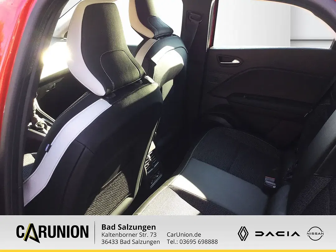Renault Captur TCe Intens - Thumbnail 8