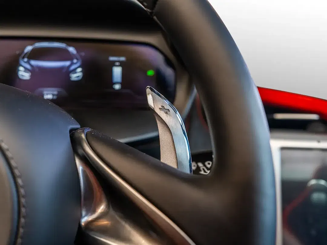 McLaren 750S - Thumbnail 10