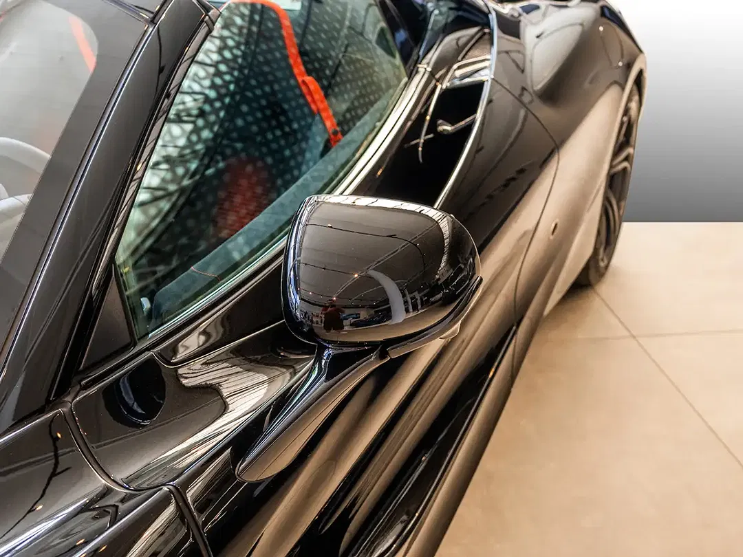 McLaren 750S - Thumbnail 13