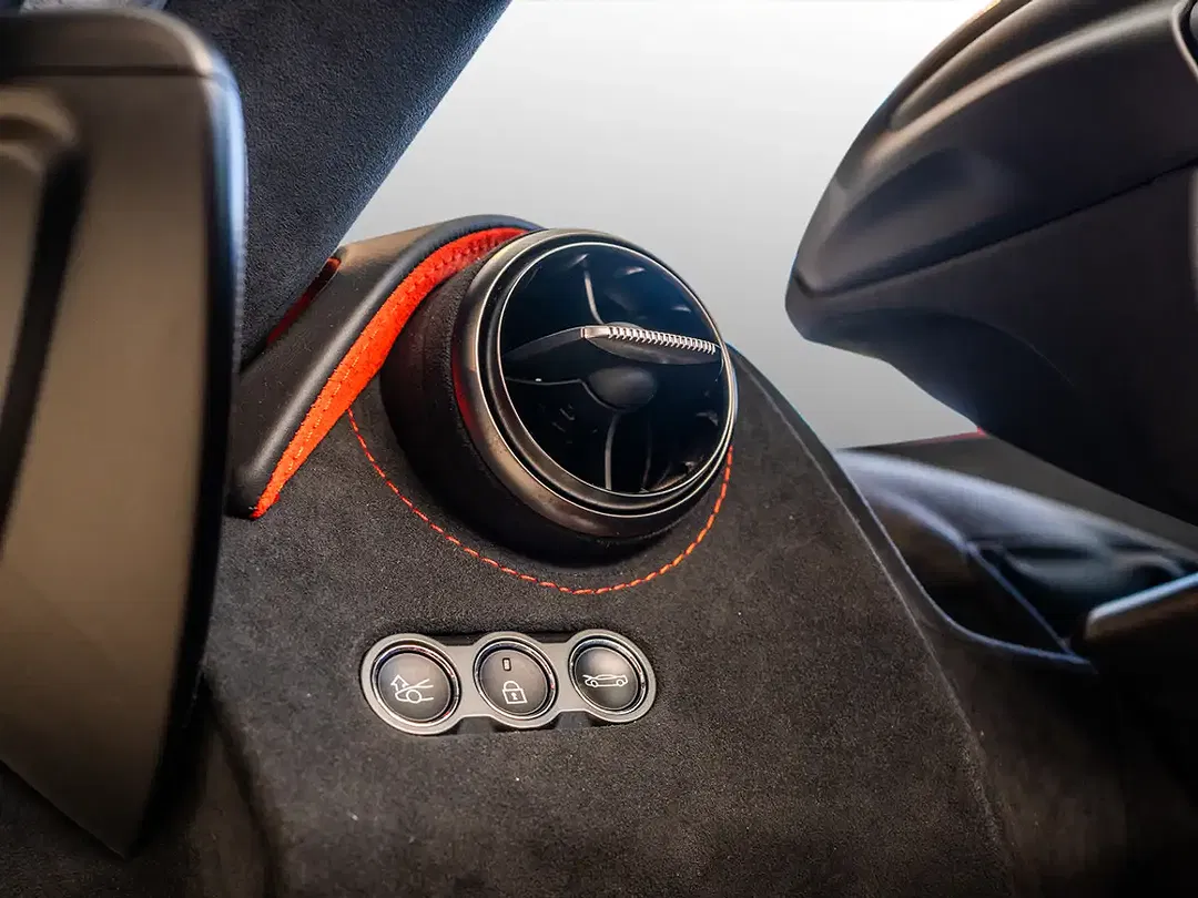 McLaren 750S - Thumbnail 21