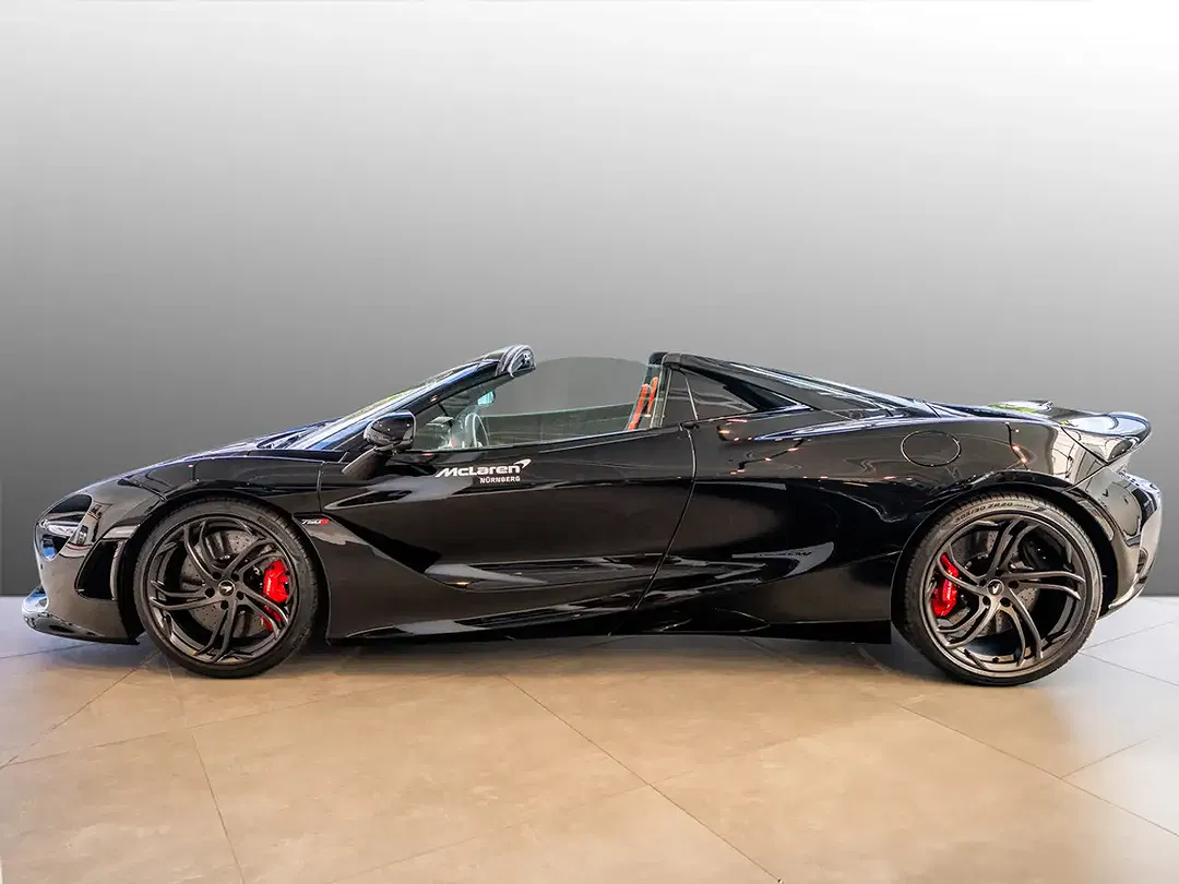 McLaren 750S - Thumbnail 4