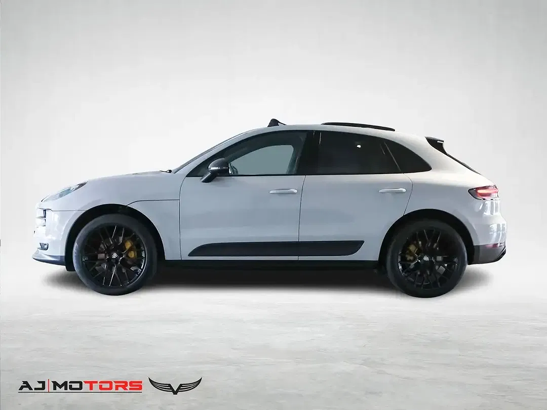 Porsche Macan - Thumbnail 5