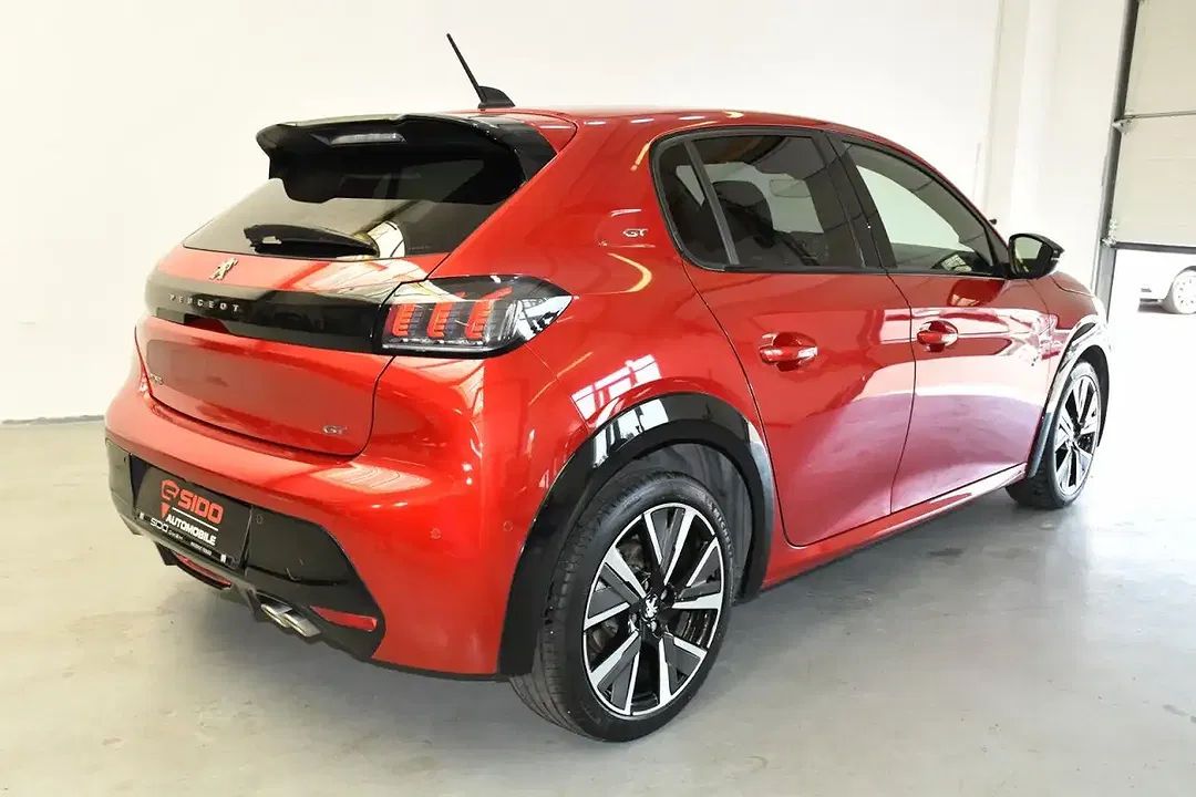 Peugeot 208 GT Line - Thumbnail 6