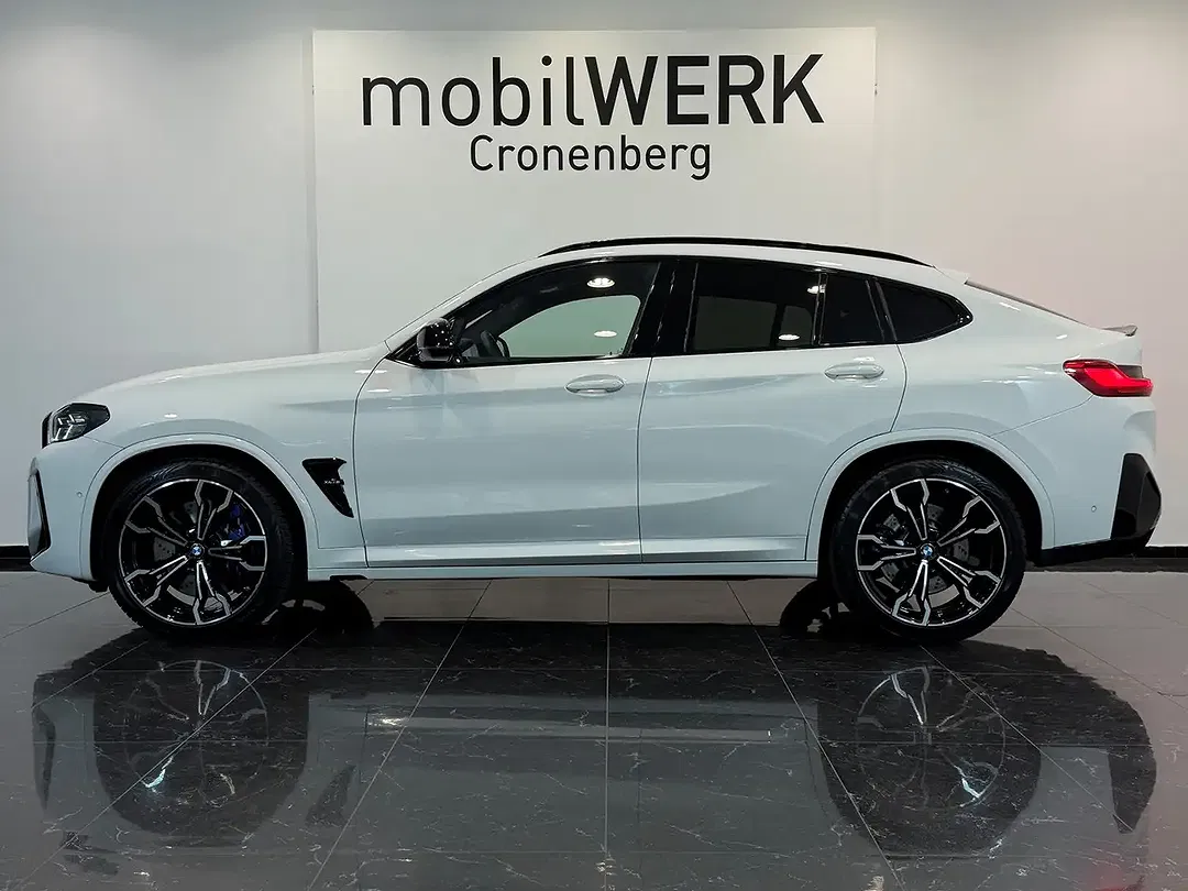 BMW X4 M Competition - Thumbnail 5