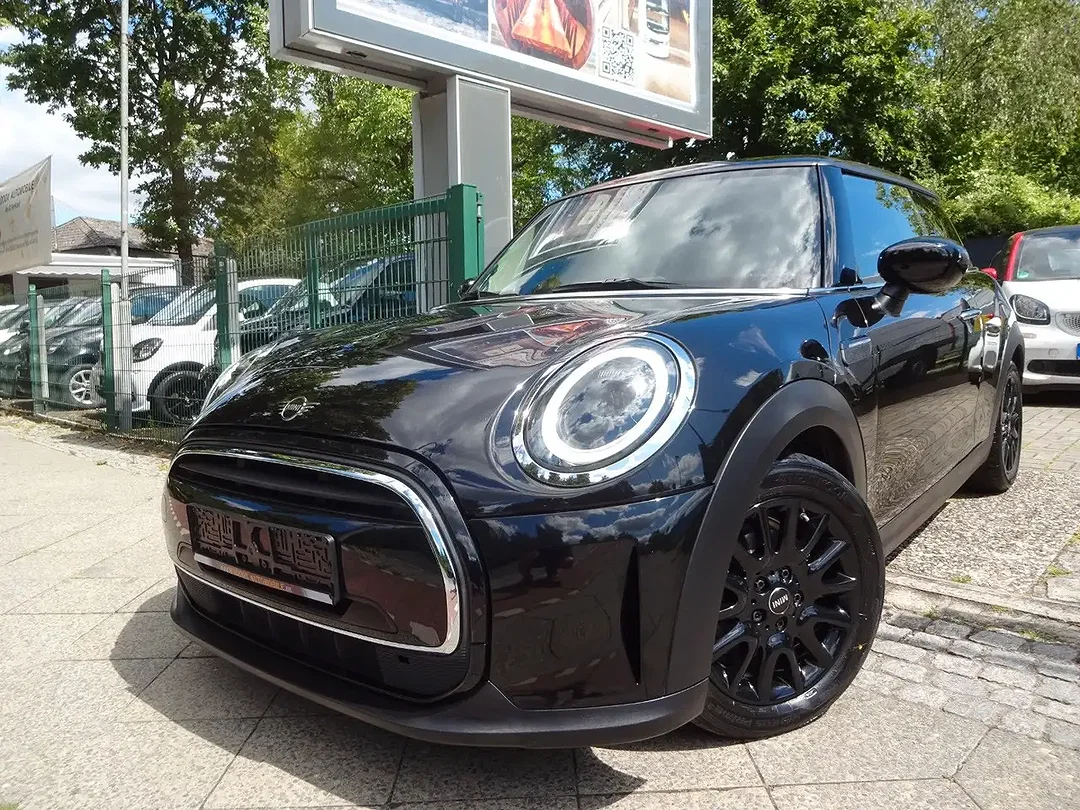 MINI One AUT - Afbeelding 1