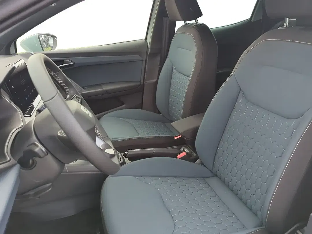 SEAT Ibiza 1.0 TSI DSG Style - Thumbnail 8