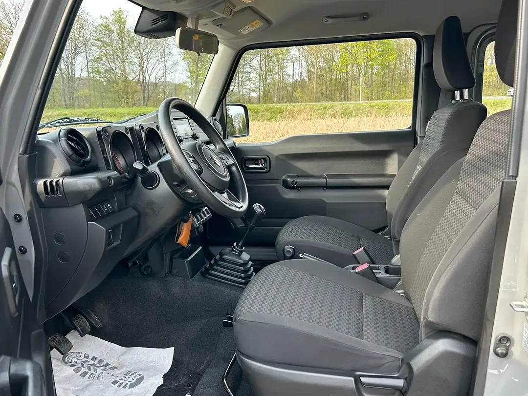Suzuki Jimny 1.5 AllGrip 4x4 Comfort - Thumbnail 10