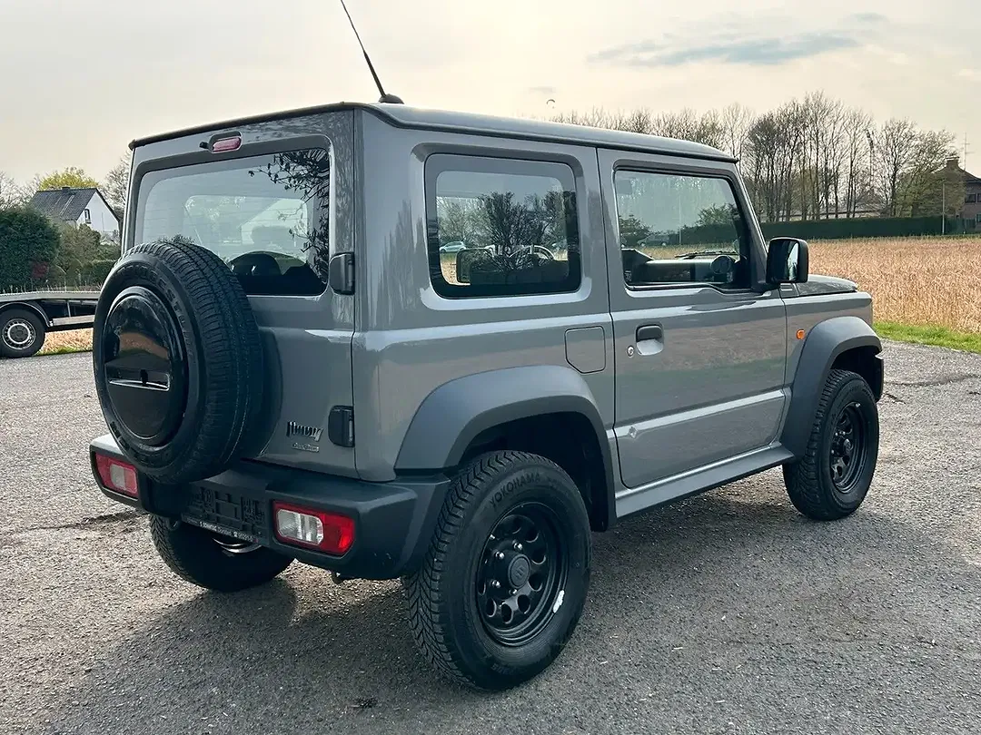 Suzuki Jimny 1.5 AllGrip 4x4 Comfort - Thumbnail 5