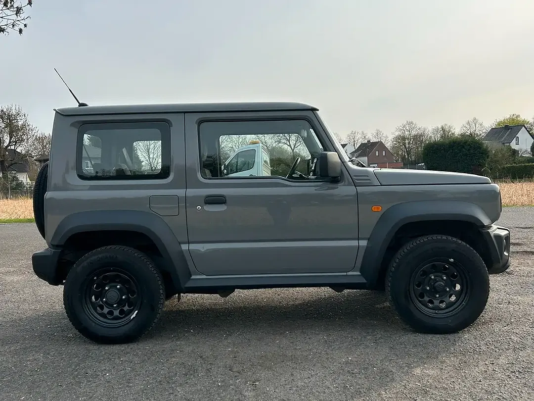 Suzuki Jimny 1.5 AllGrip 4x4 Comfort - Thumbnail 6
