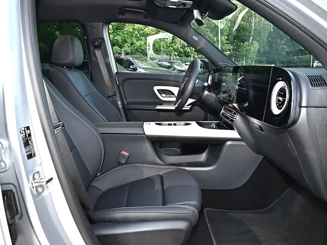 Mercedes-Benz GLB 250 EQ Progressive Night - Thumbnail 3