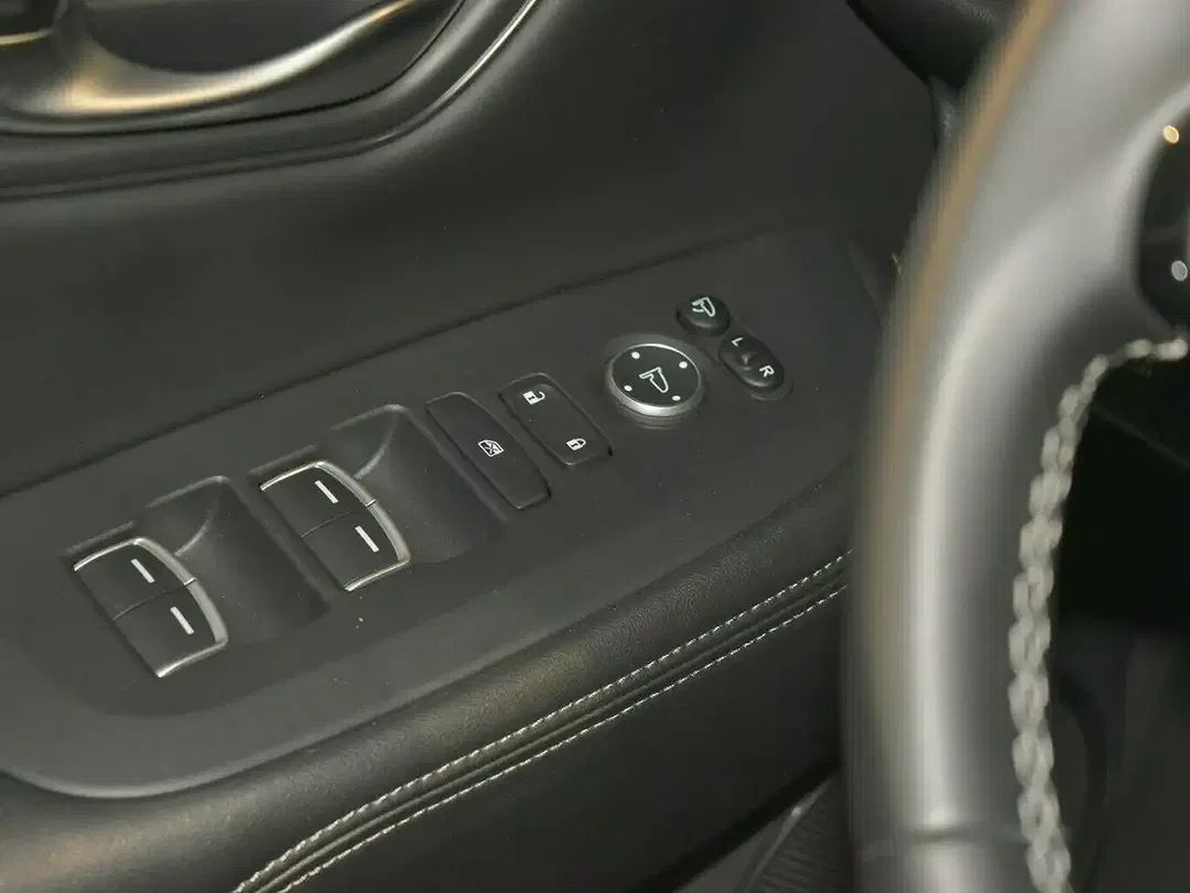 Honda ZR-V e:HEV Sport - Thumbnail 11