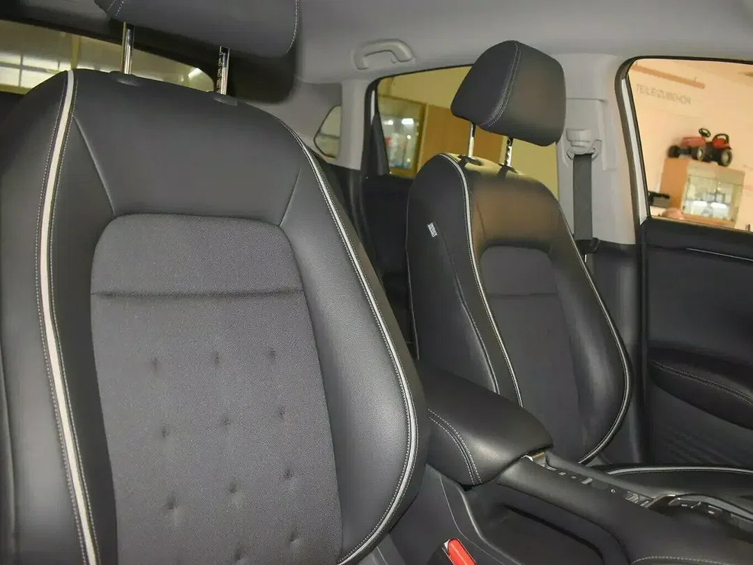 Honda ZR-V e:HEV Sport - Thumbnail 4