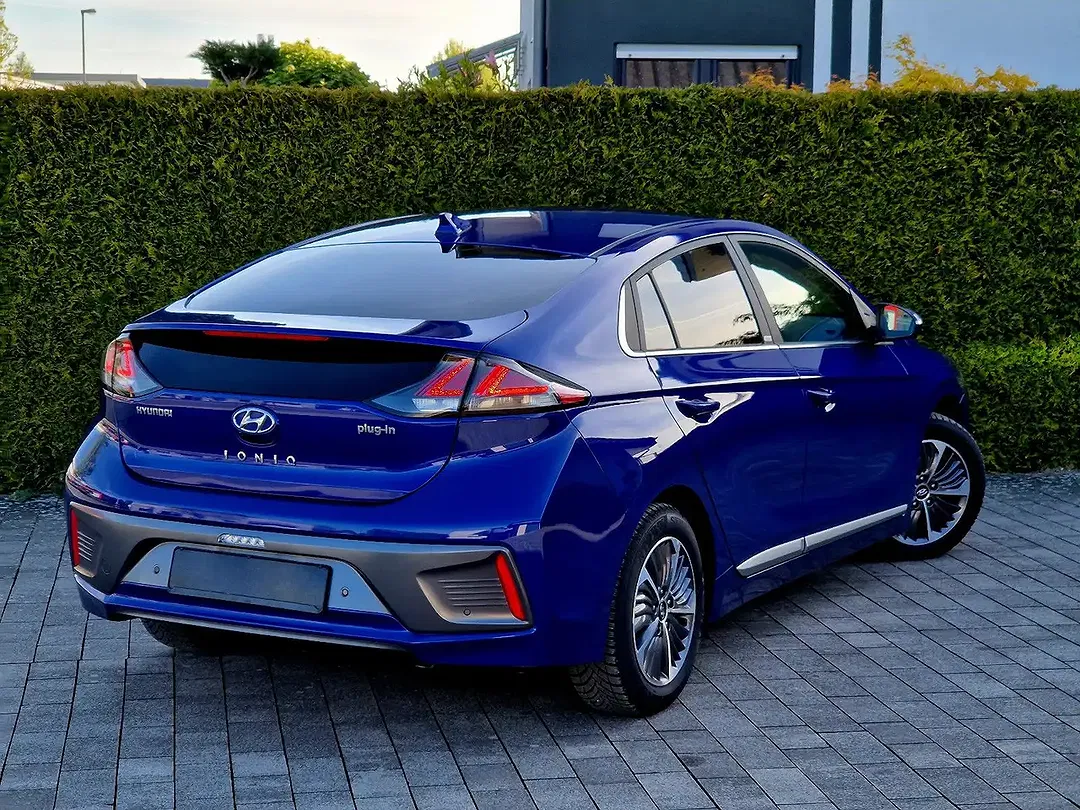 Hyundai IONIQ PHEV Hybrid Style - Thumbnail 10