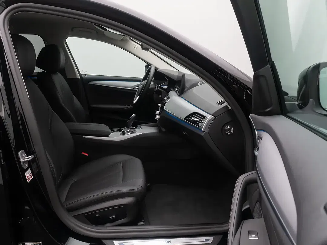 BMW 530 Sport - Thumbnail 26