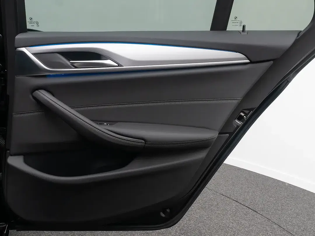 BMW 530 Sport - Thumbnail 33