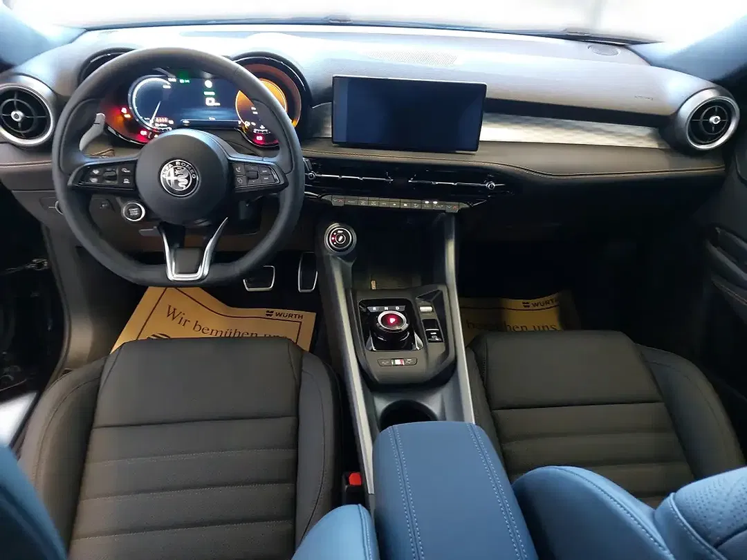 Alfa Romeo Tonale 1.5 Ibrida Veloce - Thumbnail 4
