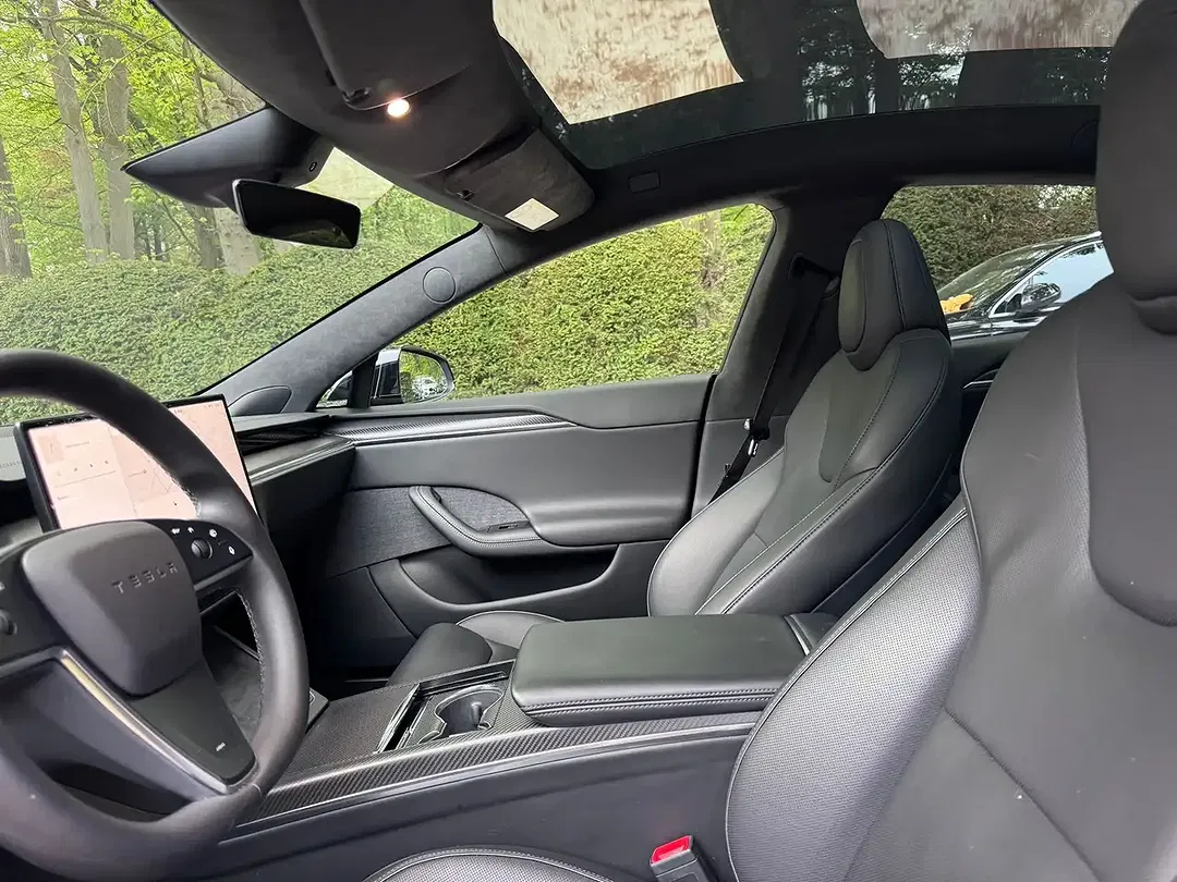 Tesla Model S Plaid Premium - Thumbnail 14