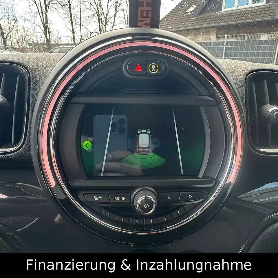 MINI One Countryman - Thumbnail 14