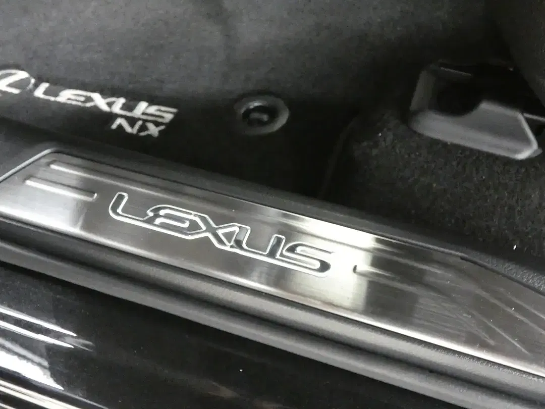 Lexus NX 350h 4x4 Premium - Thumbnail 14