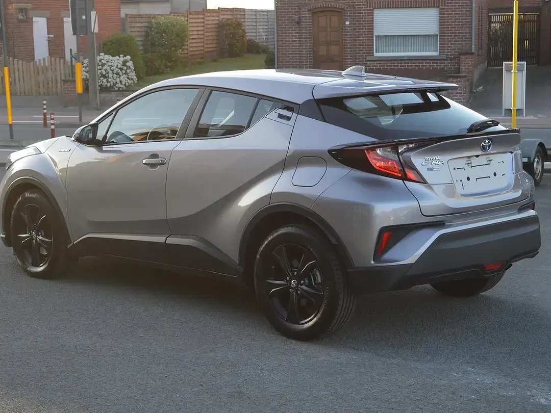 Toyota C-HR VVT-i Black Edition - Thumbnail 4