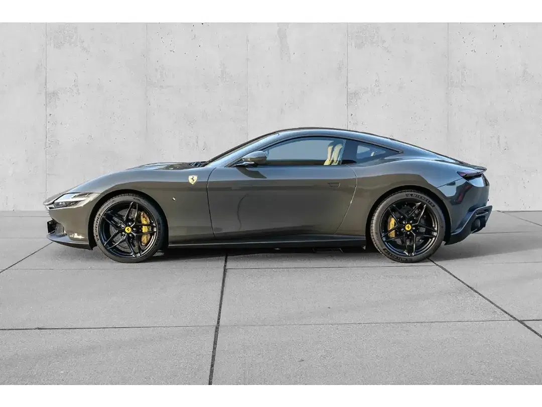 Ferrari Roma - Thumbnail 3