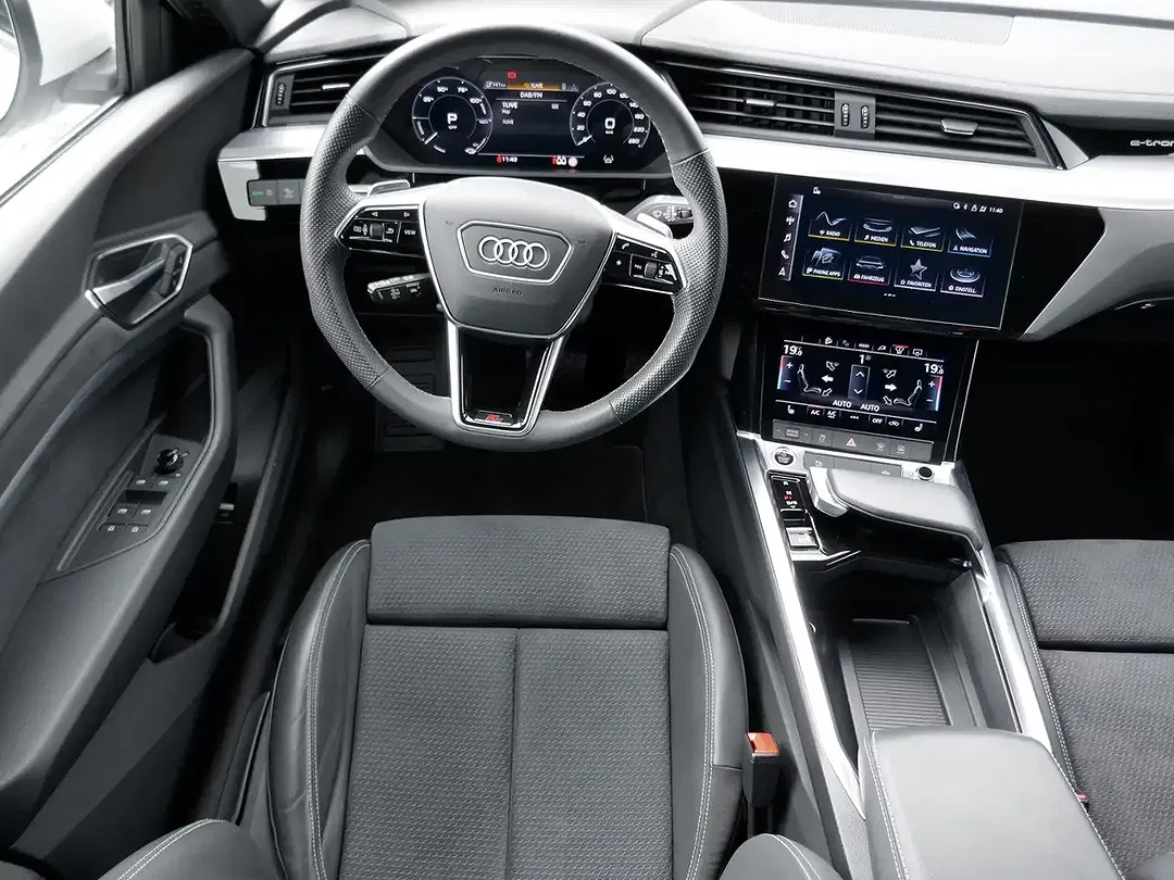 Audi e-tron 55 quattro Sportback advanced - Thumbnail 9