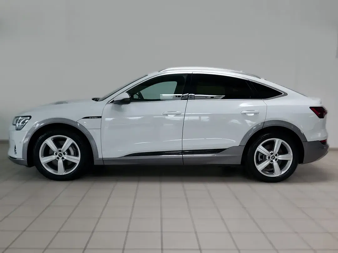 Audi e-tron 55 quattro Sportback advanced - foto 2