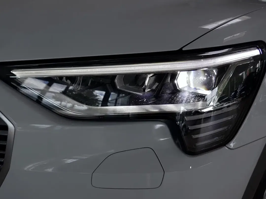 Audi e-tron 55 quattro Sportback advanced - Thumbnail 4