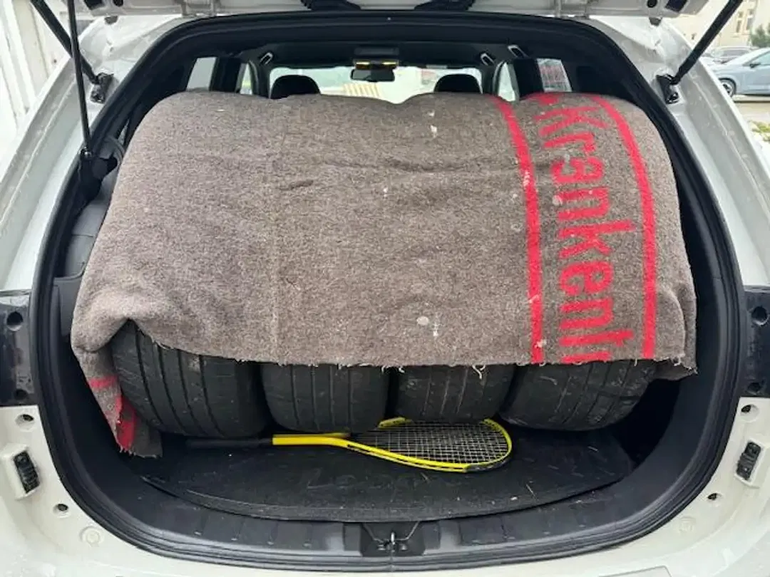 Mitsubishi Outlander PHEV Hybrid 4WD Plus - Thumbnail 12