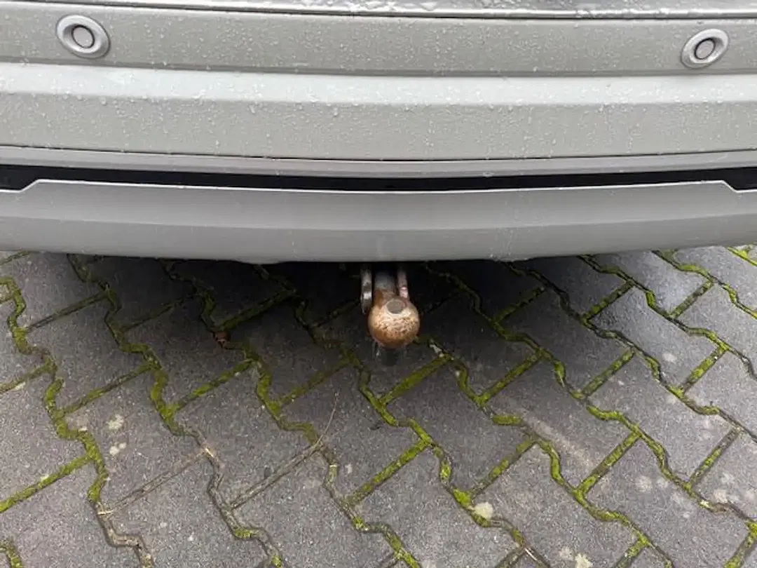 Mitsubishi Outlander PHEV Hybrid 4WD Plus - Thumbnail 6