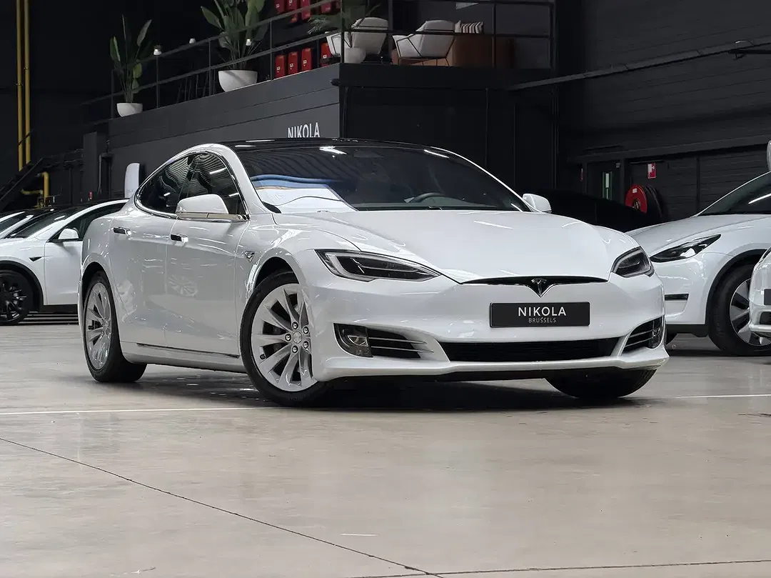 Tesla Model S AWD Long Range - foto 1