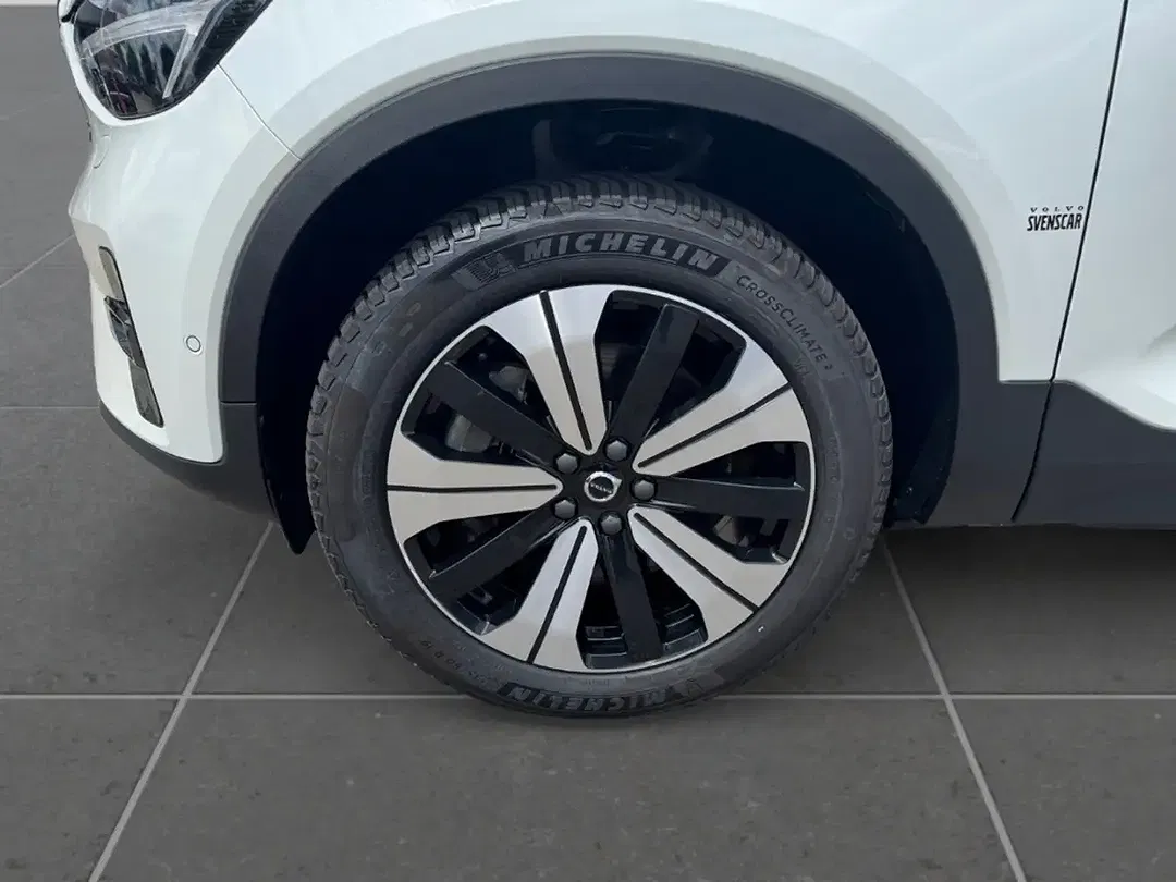 Volvo C40 AWD Ultimate - Thumbnail 9
